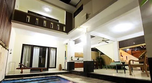 Surya Mas Villa Legian   Legian (Bali)